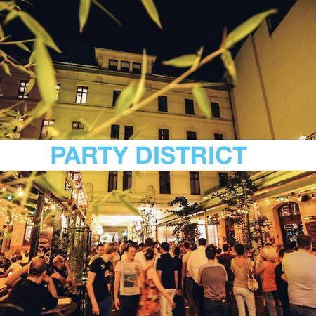Apartment At Gozsdu Courtyard #Partyzone #Downtown #Freeparking Boedapest Buitenkant foto