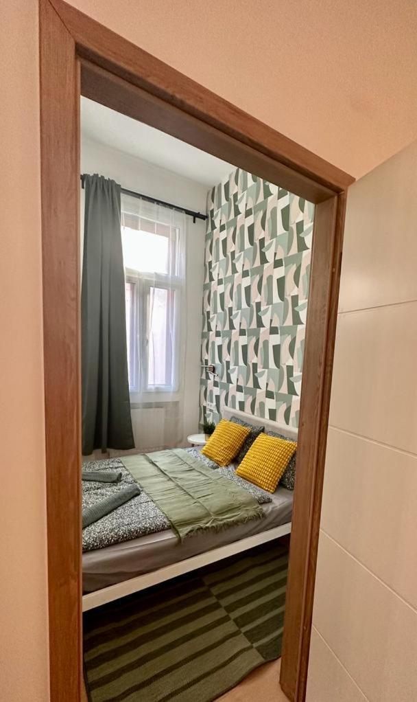 Apartment At Gozsdu Courtyard #Partyzone #Downtown #Freeparking Boedapest Buitenkant foto