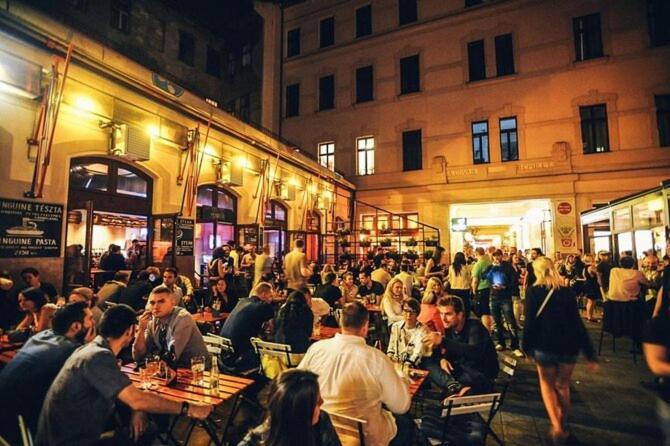 Apartment At Gozsdu Courtyard #Partyzone #Downtown #Freeparking Boedapest Buitenkant foto